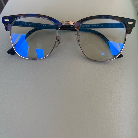 Ray-Ban Black and Gold Tortoise Glasses 3016